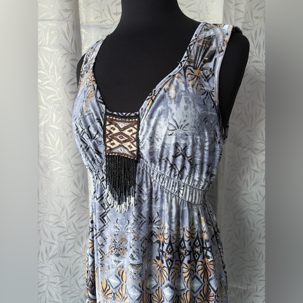 ONE WORLD Sleeveless Maxi Dress in Black, Gray, and Gold - Picture 2 of 9